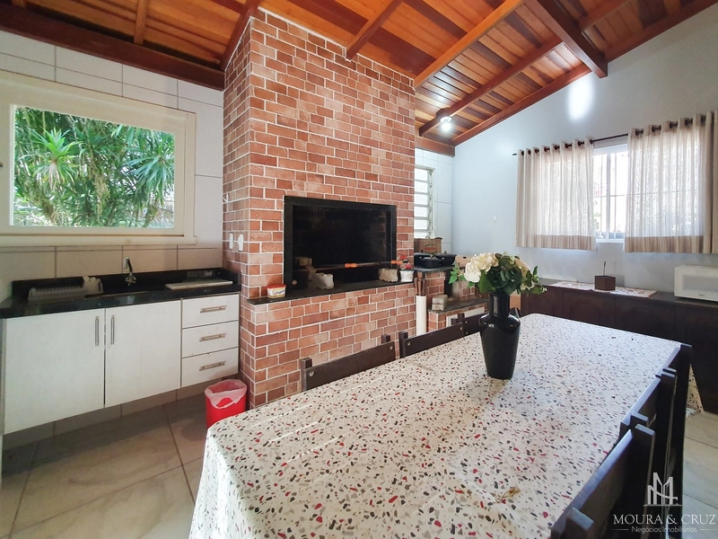 Casa mobiliada 3 quartos no bairro Ipê Amarelo em Gramado: 11ª foto da galeria de imagens do imóvel