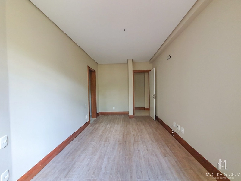 Apartamento 3 quartos no Centro de Gramado: 10ª foto da galeria de imagens do imóvel