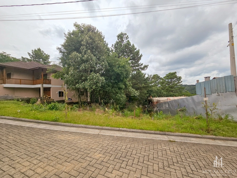 Terreno no Vivendas do Arvoredo em Gramado: 1ª foto da galeria de imagens do imóvel