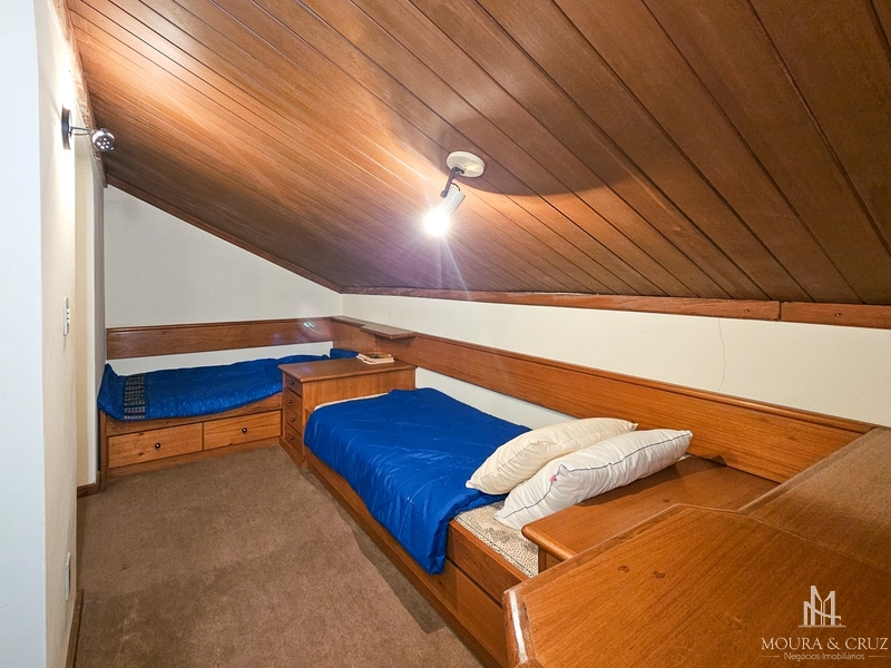 Apartamento duplex mobiliado com 2 quartos no Planalto em Gramado: 11ª foto da galeria de imagens do imóvel