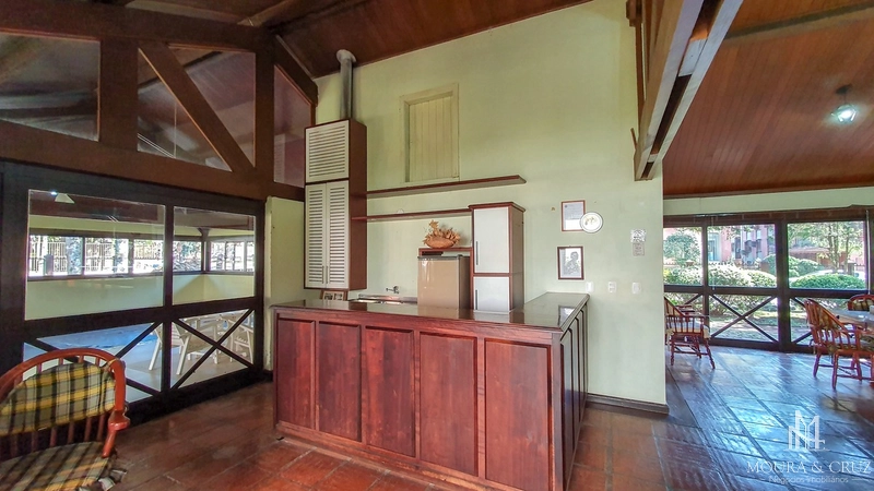 Apartamento duplex mobiliado com 2 quartos no Planalto em Gramado: 14ª foto da galeria de imagens do imóvel