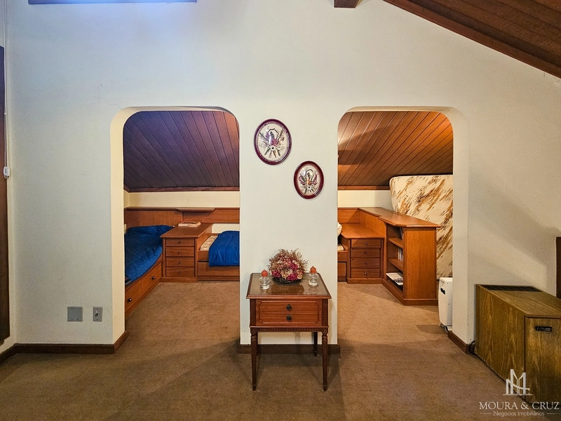 Apartamento duplex mobiliado com 2 quartos no Planalto em Gramado: 10ª foto da galeria de imagens do imóvel