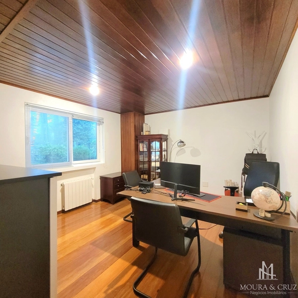 Casa 5 quartos no bairro Planalto em Gramado: 13ª foto da galeria de imagens do imóvel