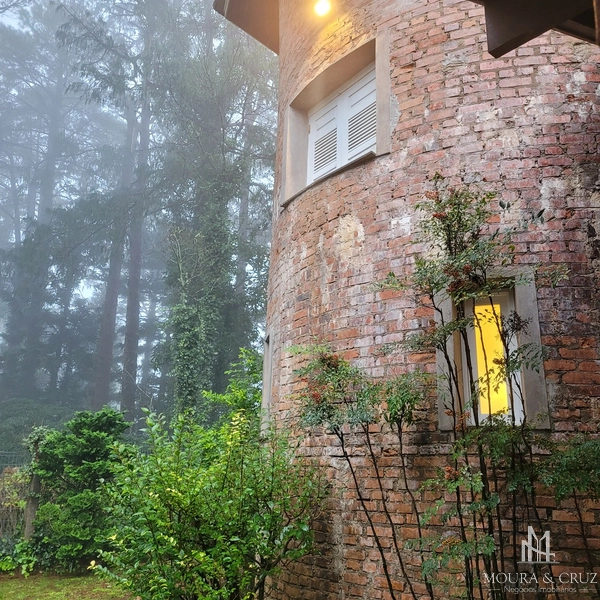 Casa 5 quartos no bairro Planalto em Gramado: 2ª foto da galeria de imagens do imóvel