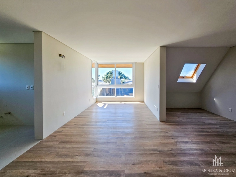 Apartamento 2 quartos em Gramado: 2ª foto da galeria de imagens do imóvel