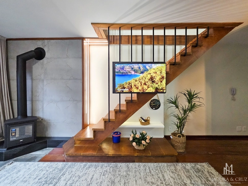 Apartamento Cobertura mobiliado 2 quartos no Centro de Gramado: 5ª foto da galeria de imagens do imóvel