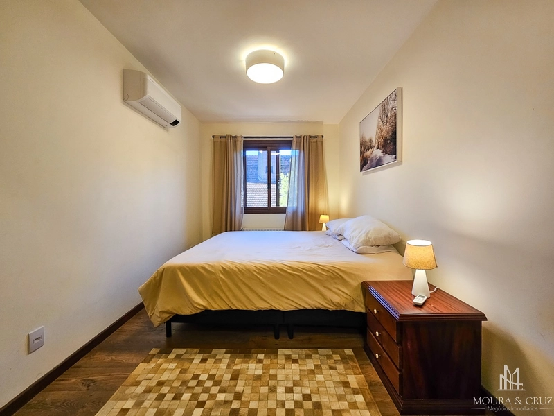 Casa 4 quartos mobiliada em condomínio no Centro de Gramado: 14ª foto da galeria de imagens do imóvel