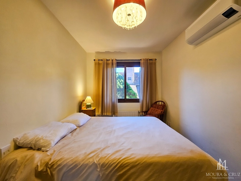Casa 4 quartos mobiliada em condomínio no Centro de Gramado: 17ª foto da galeria de imagens do imóvel