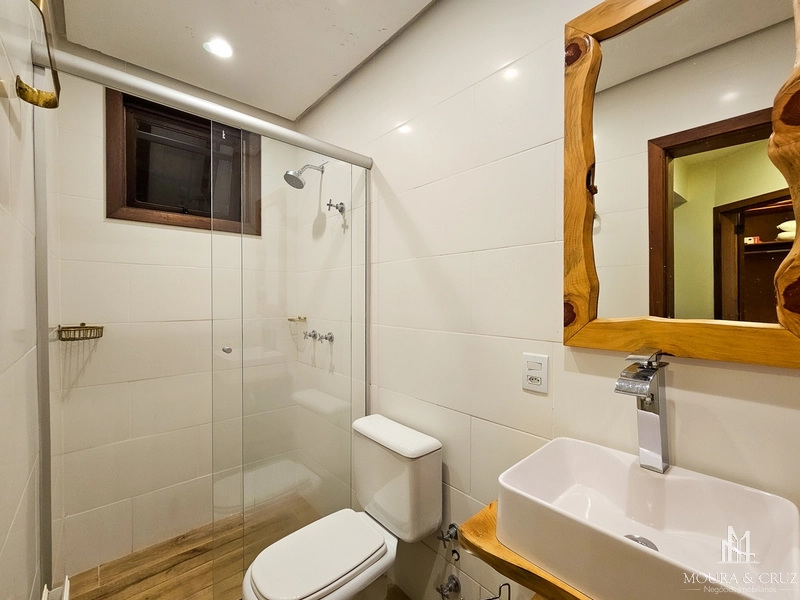 Casa 4 quartos mobiliada em condomínio no Centro de Gramado: 15ª foto da galeria de imagens do imóvel