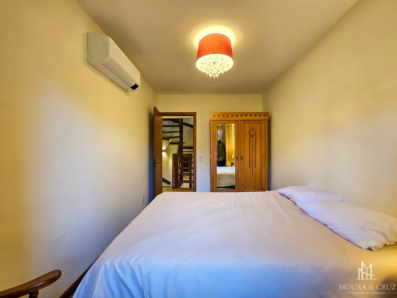Casa 4 quartos mobiliada em condomínio no Centro de Gramado: 16ª foto da galeria de imagens do imóvel