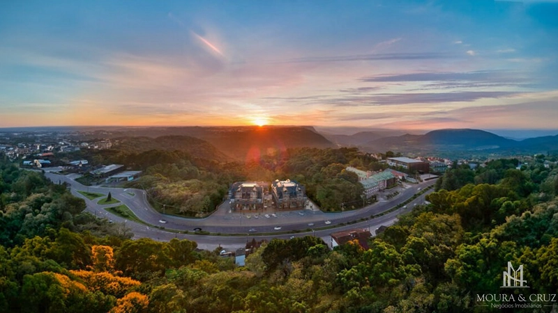 Apartamento com 1 quarto em Gramado: 3ª foto da galeria de imagens do imóvel