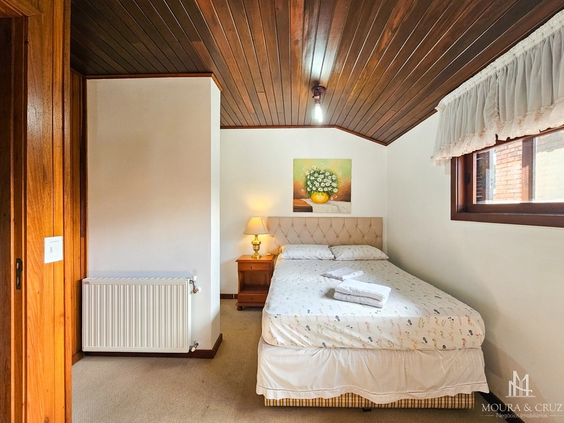 Casa 4 quartos mobiliada em condomínio no Centro de Gramado: 19ª foto da galeria de imagens do imóvel