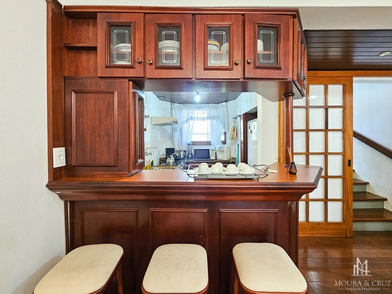 Casa 4 quartos mobiliada em condomínio no Centro de Gramado: 4ª foto da galeria de imagens do imóvel