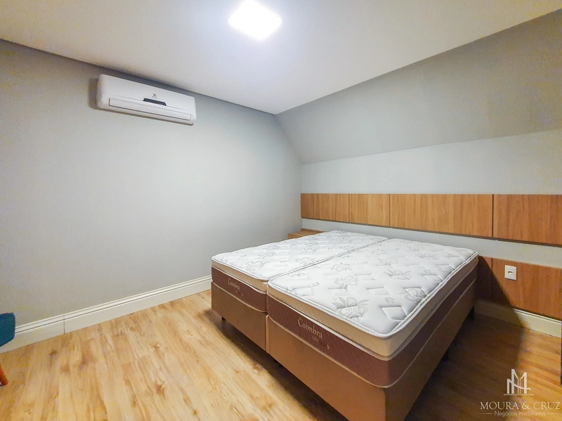 Apartamento Cobertura mobiliada 4 quartos no Centro de Gramado: 14ª foto da galeria de imagens do imóvel