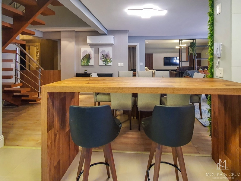 Apartamento Cobertura mobiliada 4 quartos no Centro de Gramado: 9ª foto da galeria de imagens do imóvel