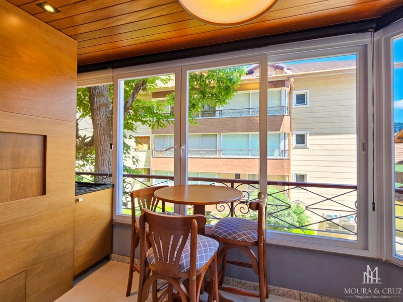Apartamento 3 quartos mobiliado no Centro de Gramado: 5ª foto da galeria de imagens do imóvel