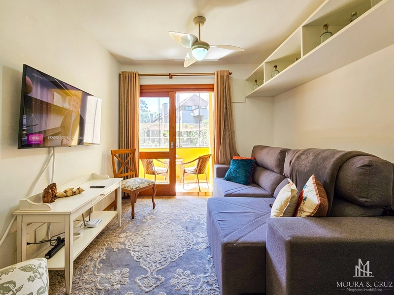 Apartamento 1 quarto mobiliado no centro de Gramado: 2ª foto da galeria de imagens do imóvel