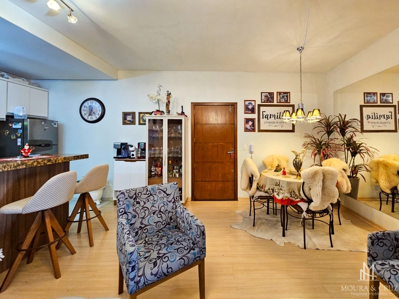 Apartamento 2 quartos mobiliado no centro de Canela: 3ª foto da galeria de imagens do imóvel