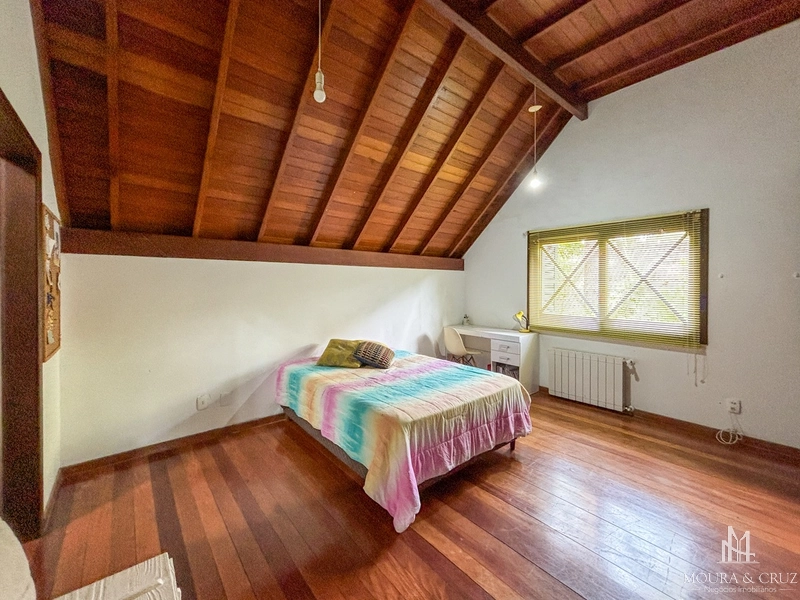 Casa 4 quartos na Vila Suzana em Canela: 33ª foto da galeria de imagens do imóvel