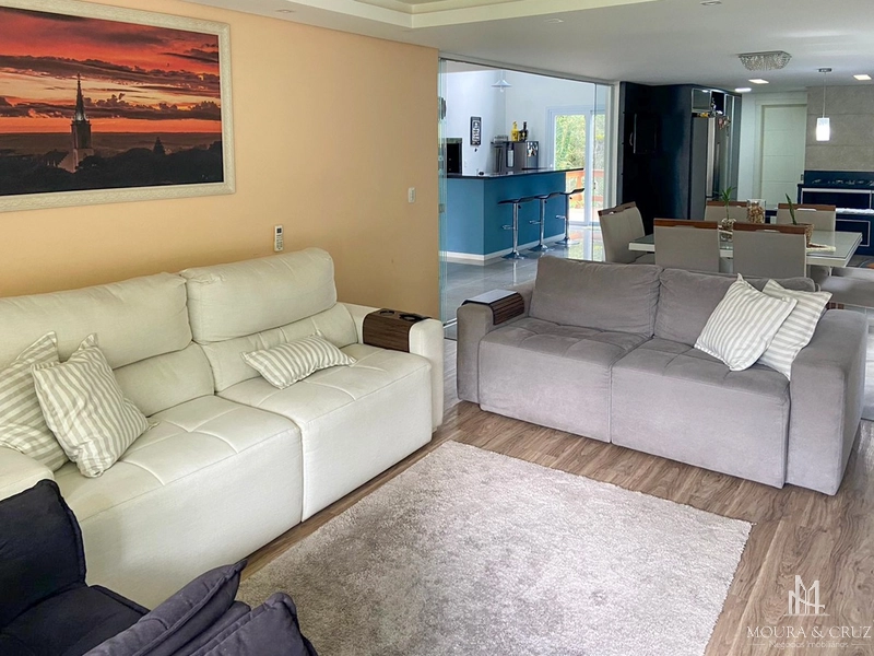 Casa 4 quartos mobiliada no Vivendas do Arvoredo em Gramado: 7ª foto da galeria de imagens do imóvel