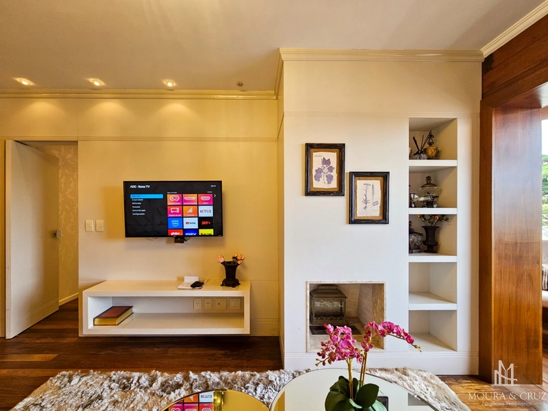 Apartamento 3 quartos mobiliado no Centro de Gramado: 3ª foto da galeria de imagens do imóvel