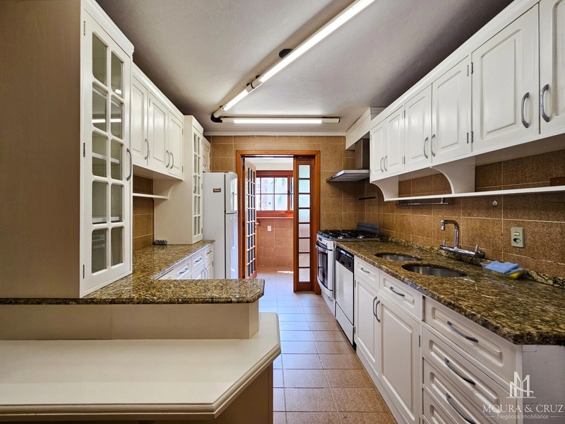 Apartamento mobiliado 4 quartos no Bavária em Gramado: 10ª foto da galeria de imagens do imóvel