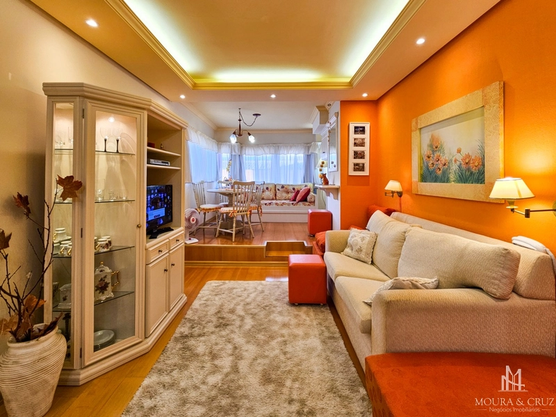 Apartamento JK mobiliado no centro de Gramado: 2ª foto da galeria de imagens do imóvel