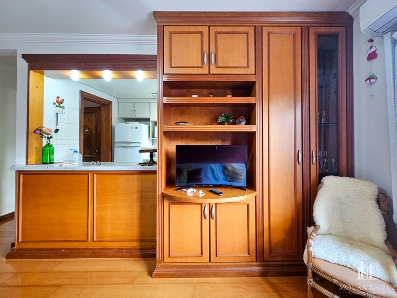 Apartamento 1 quarto mobiliado no Centro de Gramado: 2ª foto da galeria de imagens do imóvel