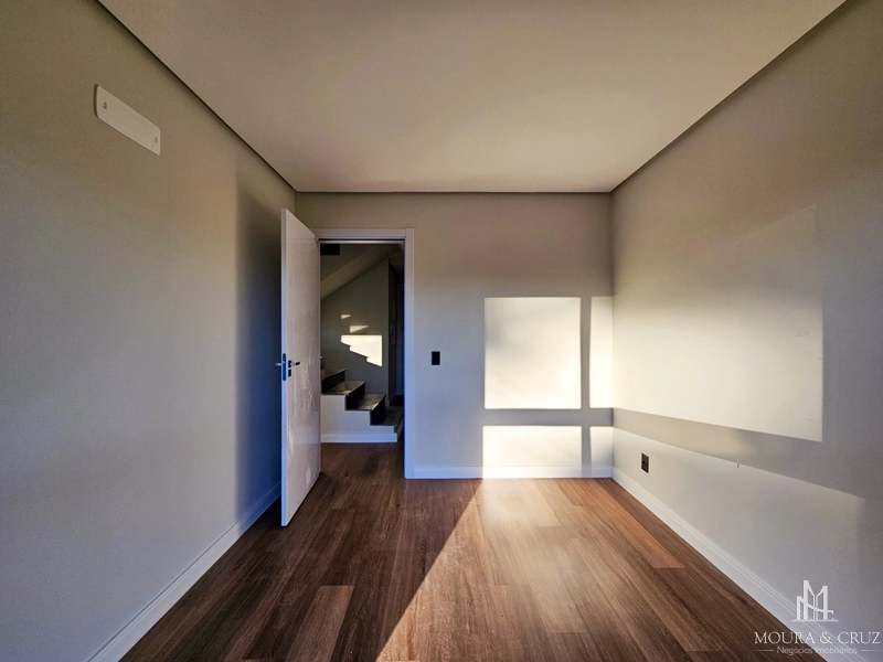 Apartamento duplex 3 quartos no centro de Canela: 8ª foto da galeria de imagens do imóvel