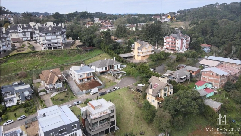 Terreno no Alphaville Gramado: 1ª foto da galeria de imagens do imóvel