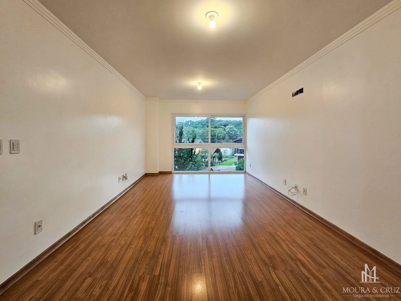 Apartamento 2 quartos em Gramado: 2ª foto da galeria de imagens do imóvel