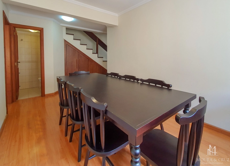 Apartamento duplex 4 quartos mobiliado em Gramado: 7ª foto da galeria de imagens do imóvel
