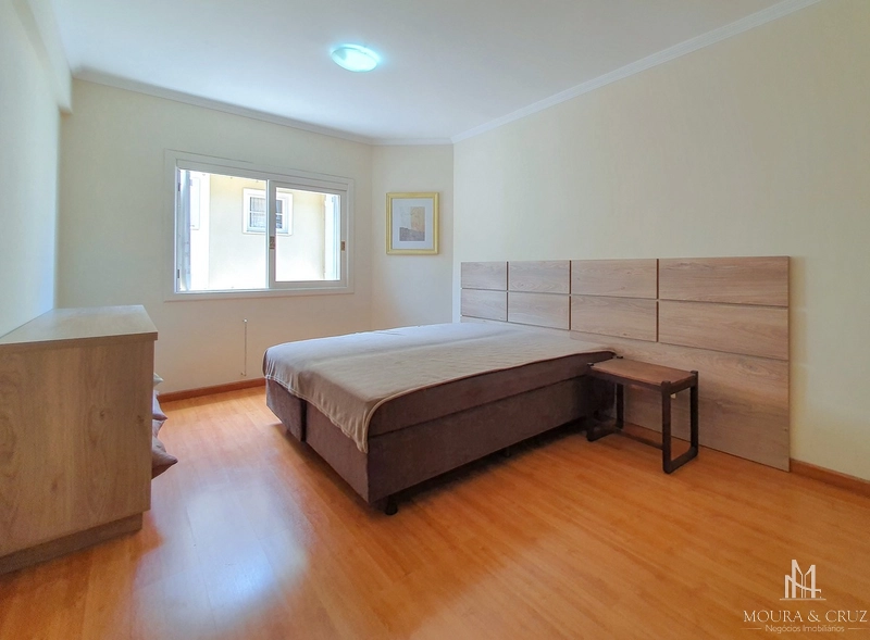Apartamento duplex 4 quartos mobiliado em Gramado: 9ª foto da galeria de imagens do imóvel