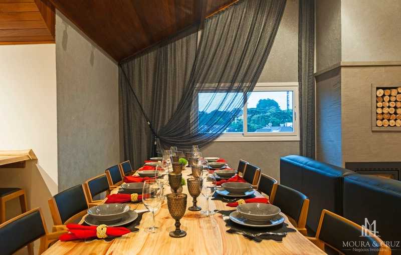 Apartamento Cobertura 4 quartos no Centro de Gramado: 3ª foto da galeria de imagens do imóvel