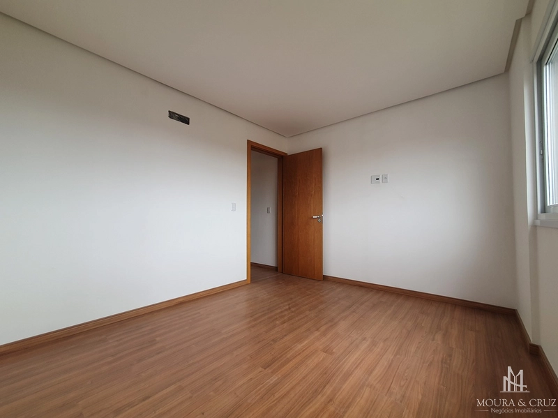 Apartamento cobertura 4 quartos na Av. Central em Gramado: 4ª foto da galeria de imagens do imóvel