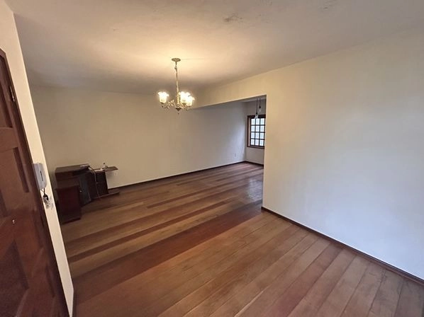 : 3ª foto da galeria de imagens do imóvel