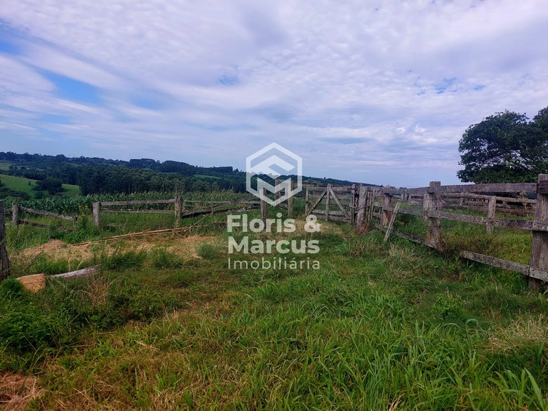 Área nobre à 06km da Cidade, 15 minutos do Centro.: 52ª foto da galeria de imagens do imóvel