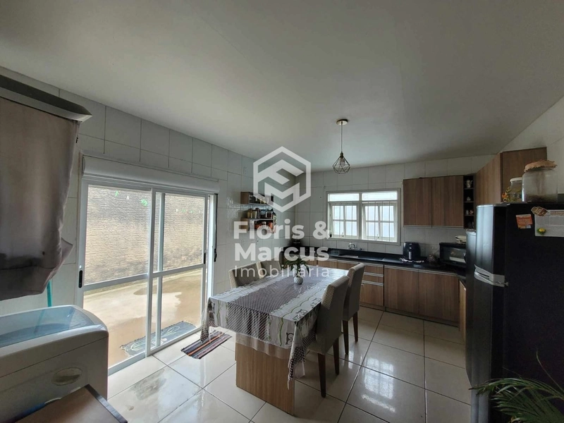 : 2ª foto da galeria de imagens do imóvel