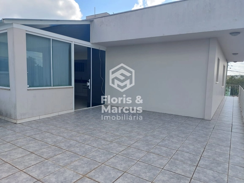 Casa + Ponto comercial a venda: 32ª foto da galeria de imagens do imóvel