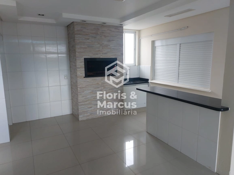 Casa + Ponto comercial a venda: 3ª foto da galeria de imagens do imóvel