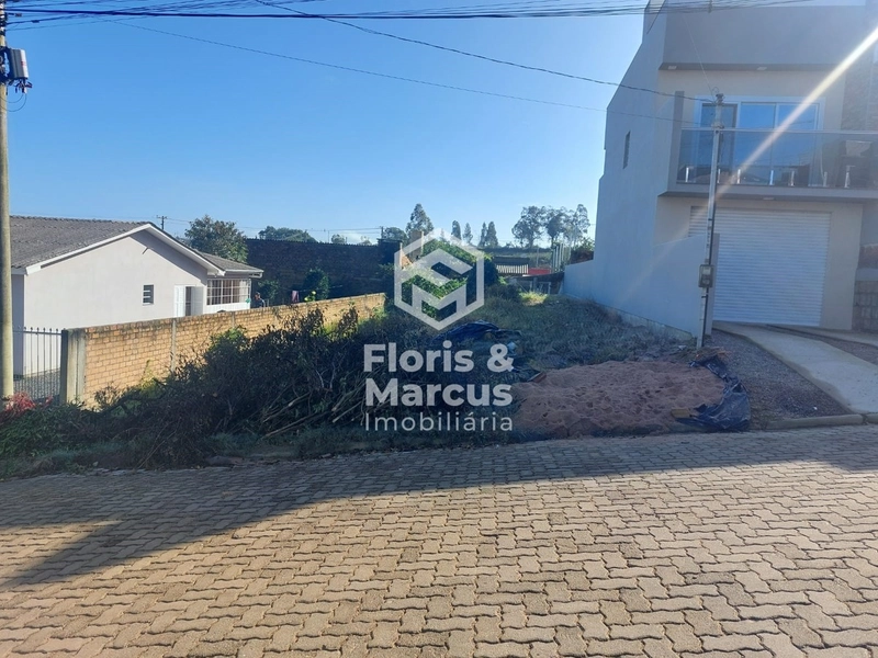 Ótimo terreno para venda: 3ª foto da galeria de imagens do imóvel