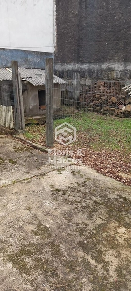 RESIDENCIA EM BAIRRO NOBRE: 15ª foto da galeria de imagens do imóvel