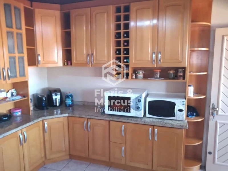 SOBRADO A VENDA, UMA QUADRA DO IFISUL: 9ª foto da galeria de imagens do imóvel