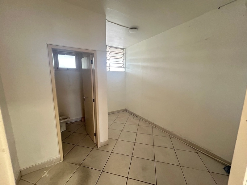 : 2ª foto da galeria de imagens do imóvel