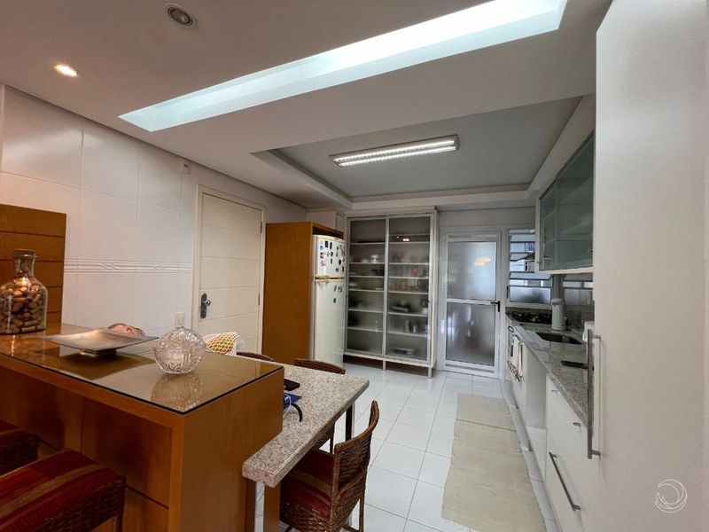 Apartamento 3 dorms - 2 suites - Beiramar - Florianópolis: 14ª foto da galeria de imagens do imóvel