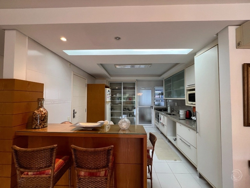 Apartamento 3 dorms - 2 suites - Beiramar - Florianópolis: 11ª foto da galeria de imagens do imóvel