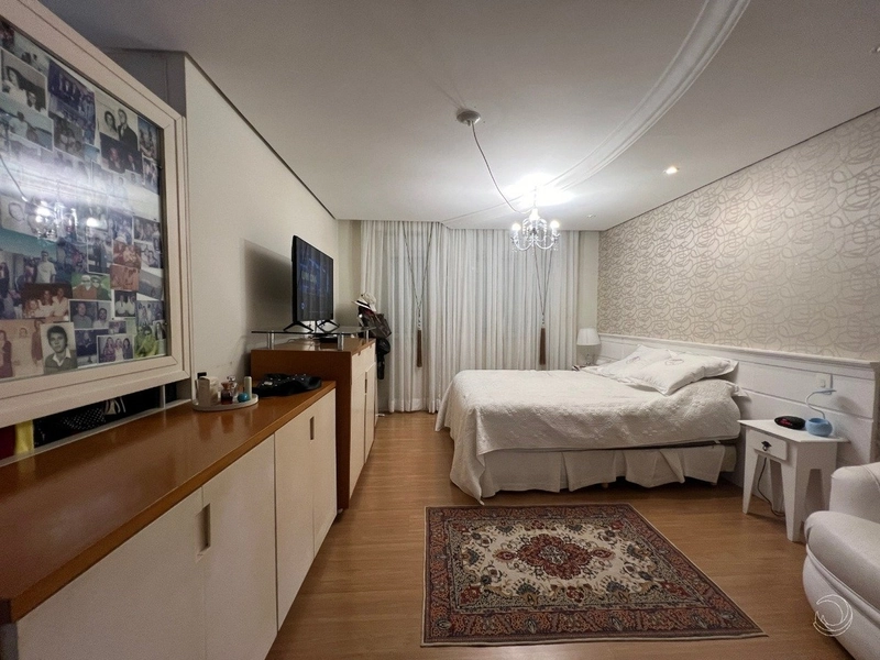 Cobertura 5 dorms - 3 suites - Beiramar - Florianópolis: 31ª foto da galeria de imagens do imóvel
