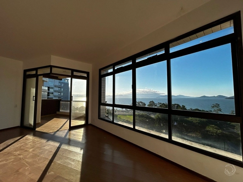Apartamento 4 dorms - 3 suites - Agronômica - Florianópolis: 3ª foto da galeria de imagens do imóvel