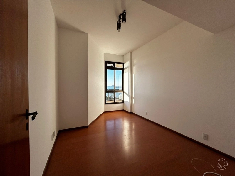 Apartamento 4 dorms - 3 suites - Agronômica - Florianópolis: 11ª foto da galeria de imagens do imóvel