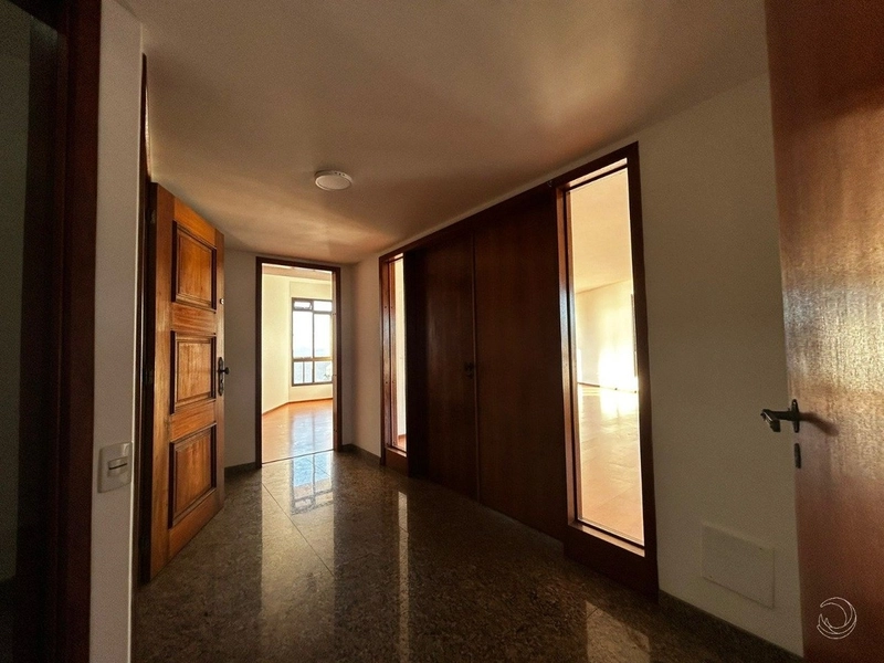Apartamento 4 dorms - 3 suites - Agronômica - Florianópolis: 20ª foto da galeria de imagens do imóvel